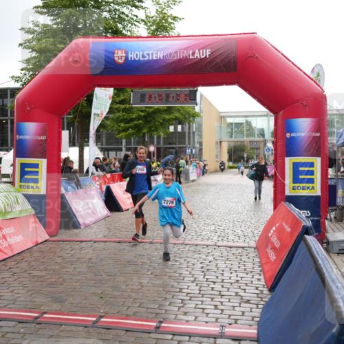 12.06.2026 - Holstenköstenlauf LAZAROV Photography http://msf.ph/oto/9743427 12.06.2026 17:06:34 Laufen 7298, 7279 meine-sportfotos.de