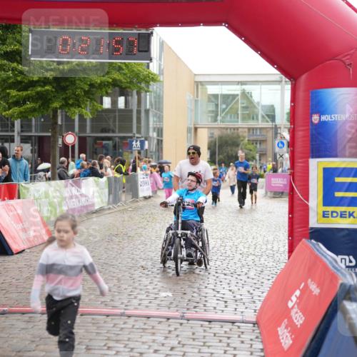 12.06.2026 - Holstenköstenlauf LAZAROV Photography http://msf.ph/oto/9743438 12.06.2026 17:06:56 Laufen 60 meine-sportfotos.de