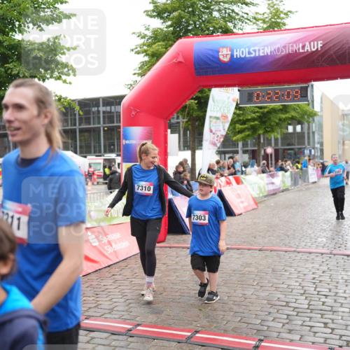 12.06.2026 - Holstenköstenlauf LAZAROV Photography http://msf.ph/oto/9743457 12.06.2026 17:07:08 Laufen 1211, 263, 7310, 0, 22, 09, 7303, 281 meine-sportfotos.de