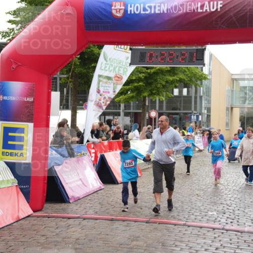 12.06.2026 - Holstenköstenlauf LAZAROV Photography http://msf.ph/oto/9743469 12.06.2026 17:07:19 Laufen 7285, 7268 meine-sportfotos.de