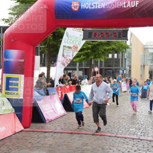 12.06.2026 - Holstenköstenlauf LAZAROV Photography http://msf.ph/oto/9743470 12.06.2026 17:07:19 Laufen 7285, 7262, 7268 meine-sportfotos.de