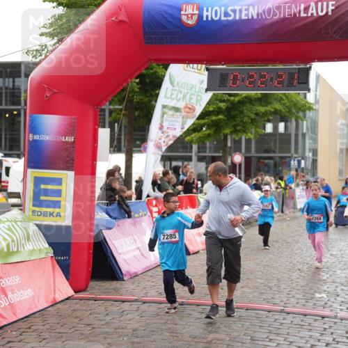 12.06.2026 - Holstenköstenlauf LAZAROV Photography http://msf.ph/oto/9743473 12.06.2026 17:07:20 Laufen 7285, 7262, 7268 meine-sportfotos.de