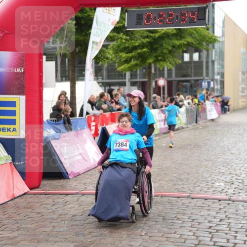 12.06.2026 - Holstenköstenlauf LAZAROV Photography http://msf.ph/oto/9743490 12.06.2026 17:07:33 Laufen 10, 28, 84, 7384 meine-sportfotos.de
