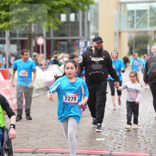 12.06.2026 - Holstenköstenlauf LAZAROV Photography http://msf.ph/oto/9743525 12.06.2026 17:08:27 Laufen 7382, 7279 meine-sportfotos.de