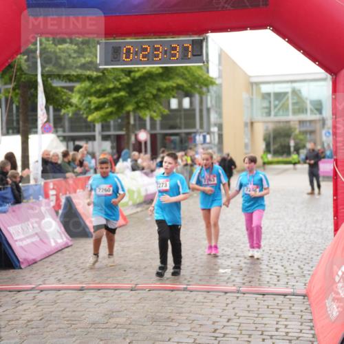 12.06.2026 - Holstenköstenlauf LAZAROV Photography http://msf.ph/oto/9743530 12.06.2026 17:08:36 Laufen 10, 23, 37, 7260, 1273 meine-sportfotos.de