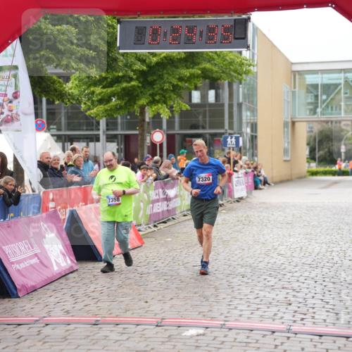 12.06.2026 - Holstenköstenlauf LAZAROV Photography http://msf.ph/oto/9743555 12.06.2026 17:09:33 Laufen 7358, 7320 meine-sportfotos.de