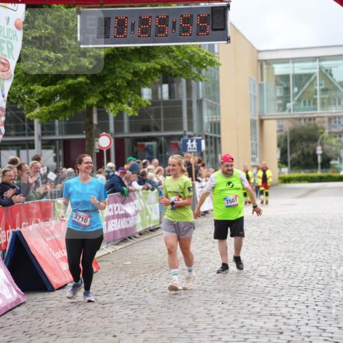 12.06.2026 - Holstenköstenlauf LAZAROV Photography http://msf.ph/oto/9743568 12.06.2026 17:10:54 Laufen 21, 3710, 7507 meine-sportfotos.de