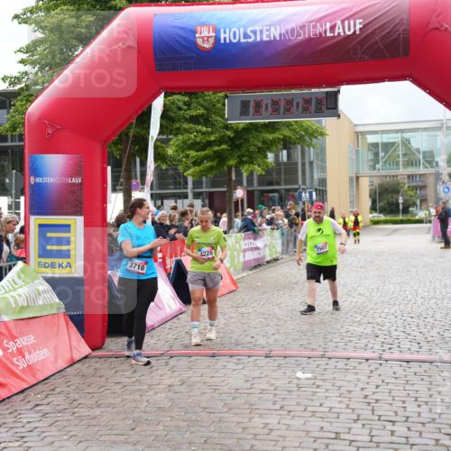 12.06.2026 - Holstenköstenlauf LAZAROV Photography http://msf.ph/oto/9743572 12.06.2026 17:10:56 Laufen 3710, 220, 7507 meine-sportfotos.de