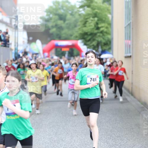 12.06.2026 - Holstenköstenlauf Andreas Tolksdorf http://msf.ph/oto/9743624 12.06.2026 16:48:47 Laufen 1068, 11, 741 meine-sportfotos.de