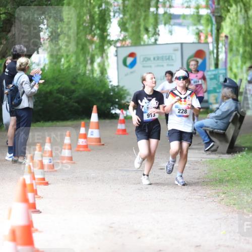 12.06.2026 - Holstenköstenlauf Andreas Tolksdorf http://msf.ph/oto/9743669 12.06.2026 16:52:45 Laufen 913, 228, 664 meine-sportfotos.de