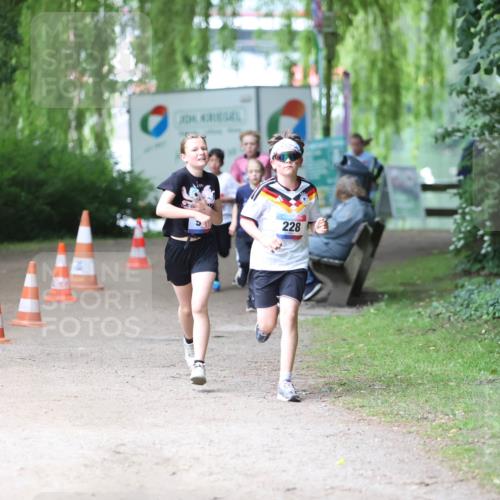 12.06.2026 - Holstenköstenlauf Andreas Tolksdorf http://msf.ph/oto/9743670 12.06.2026 16:52:46 Laufen 228 meine-sportfotos.de