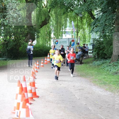 12.06.2026 - Holstenköstenlauf Andreas Tolksdorf http://msf.ph/oto/9743768 12.06.2026 16:54:35 Laufen 510, 739 meine-sportfotos.de