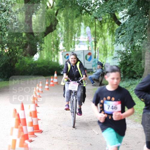 12.06.2026 - Holstenköstenlauf Andreas Tolksdorf http://msf.ph/oto/9743870 12.06.2026 16:56:47 Laufen 746 meine-sportfotos.de