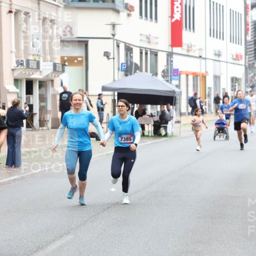 12.06.2026 - Holstenköstenlauf Andreas Tolksdorf http://msf.ph/oto/9743928 12.06.2026 17:07:27 Laufen 18, 7385, 22304 meine-sportfotos.de