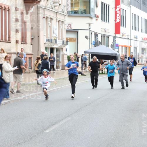 12.06.2026 - Holstenköstenlauf Andreas Tolksdorf http://msf.ph/oto/9743954 12.06.2026 17:07:47 Laufen 74, 7511 meine-sportfotos.de