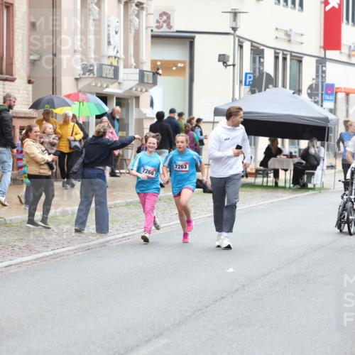 12.06.2026 - Holstenköstenlauf Andreas Tolksdorf http://msf.ph/oto/9743984 12.06.2026 17:08:21 Laufen 7266, 7263, 738, 7389 meine-sportfotos.de