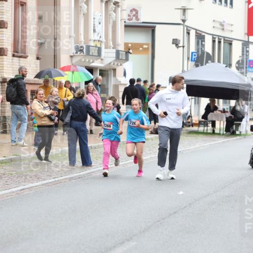 12.06.2026 - Holstenköstenlauf Andreas Tolksdorf http://msf.ph/oto/9743985 12.06.2026 17:08:22 Laufen 726, 7266, 7388, 389 meine-sportfotos.de