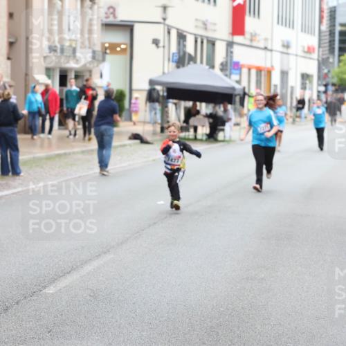 12.06.2026 - Holstenköstenlauf Andreas Tolksdorf http://msf.ph/oto/9744049 12.06.2026 17:09:19 Laufen 949 meine-sportfotos.de