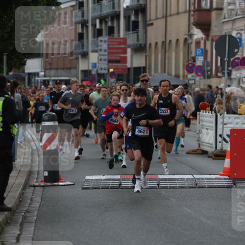 12.06.2026 - Holstenköstenlauf Andreas Tolksdorf http://msf.ph/oto/9744125 12.06.2026 17:33:15 Laufen 3241, 3314, 3311, 4594, 4621, 3333 meine-sportfotos.de