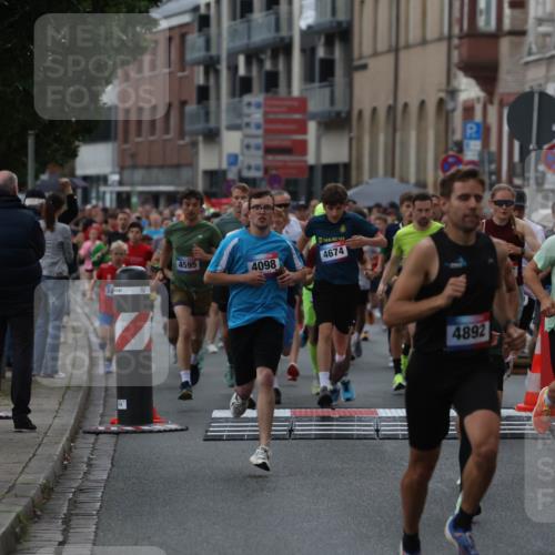 12.06.2026 - Holstenköstenlauf Andreas Tolksdorf http://msf.ph/oto/9744134 12.06.2026 17:33:21 Laufen 14, 4595, 4098, 4674, 4892, 3291, 1598, 3392 meine-sportfotos.de