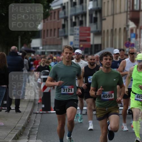 12.06.2026 - Holstenköstenlauf Andreas Tolksdorf http://msf.ph/oto/9744142 12.06.2026 17:33:25 Laufen 3121, 47, 4595, 4622, 33, 450 meine-sportfotos.de
