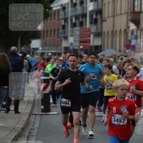 12.06.2026 - Holstenköstenlauf Andreas Tolksdorf http://msf.ph/oto/9744149 12.06.2026 17:33:29 Laufen 4894, 00, 4014, 8, 3457, 541, 4102 meine-sportfotos.de