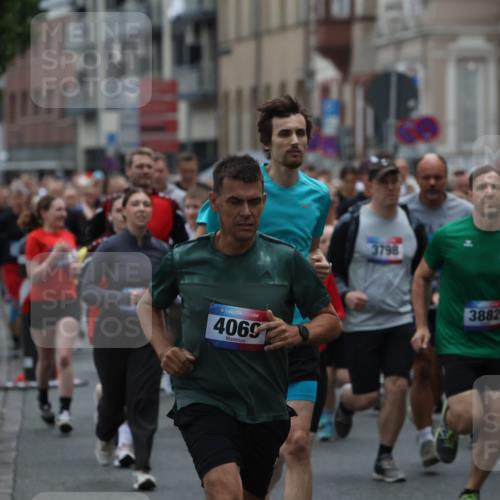 12.06.2026 - Holstenköstenlauf Andreas Tolksdorf http://msf.ph/oto/9744168 12.06.2026 17:33:50 Laufen 4069, 3798, 3882, 3851 meine-sportfotos.de