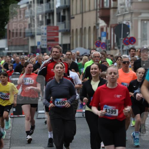 12.06.2026 - Holstenköstenlauf Andreas Tolksdorf http://msf.ph/oto/9744170 12.06.2026 17:33:51 Laufen 4000, 3323, 4490, 4399, 79, 46 meine-sportfotos.de