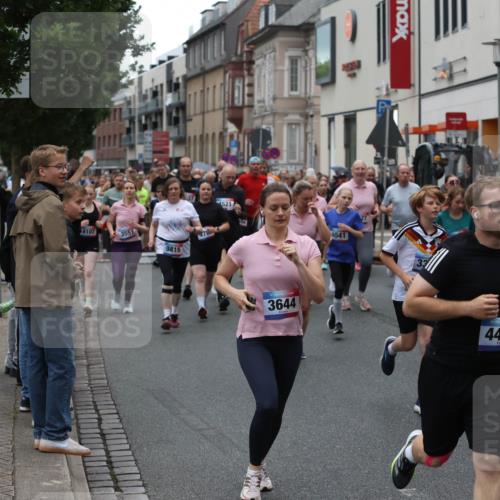 12.06.2026 - Holstenköstenlauf Andreas Tolksdorf http://msf.ph/oto/9744187 12.06.2026 17:34:04 Laufen 4107, 3551, 3815, 521, 3644, 4041, 4455, 3158, 42 meine-sportfotos.de