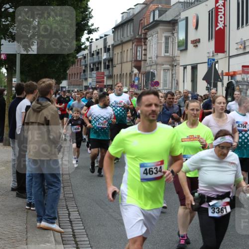 12.06.2026 - Holstenköstenlauf Andreas Tolksdorf http://msf.ph/oto/9744203 12.06.2026 17:34:13 Laufen 3545, 70, 4703, 6261, 3406, 4634, 3361, 4704, 3281 meine-sportfotos.de