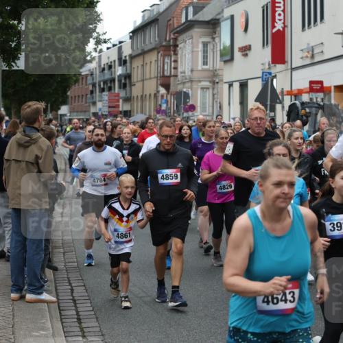 12.06.2026 - Holstenköstenlauf Andreas Tolksdorf http://msf.ph/oto/9744250 12.06.2026 17:34:43 Laufen 4784, 4861, 4859, 4826, 4643, 4749, 3461, 3926, 3 meine-sportfotos.de