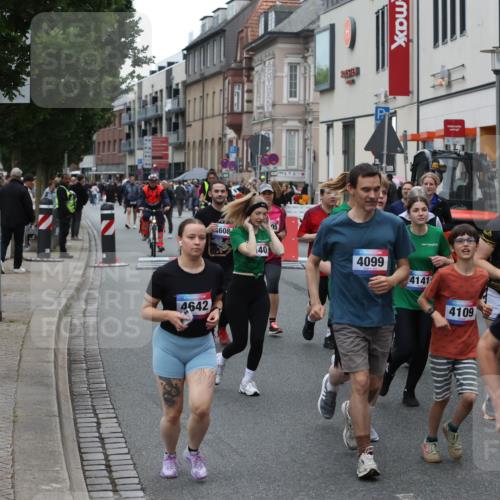 12.06.2026 - Holstenköstenlauf Andreas Tolksdorf http://msf.ph/oto/9744271 12.06.2026 17:35:03 Laufen 4642, 608, 40, 95, 4099, 4141, 4109, 4739, 4489 meine-sportfotos.de
