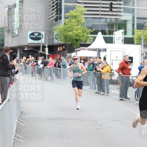 12.06.2026 - Holstenköstenlauf Andreas Tolksdorf http://msf.ph/oto/9744285 12.06.2026 17:48:16 Laufen 348, 3533, 338 meine-sportfotos.de