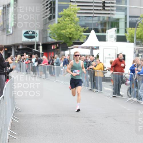 12.06.2026 - Holstenköstenlauf Andreas Tolksdorf http://msf.ph/oto/9744286 12.06.2026 17:48:16 Laufen 33 meine-sportfotos.de
