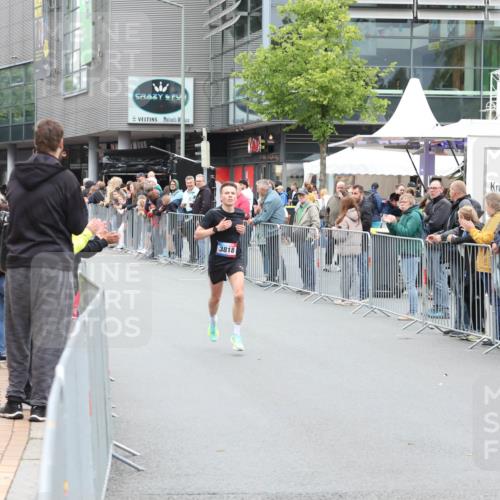 12.06.2026 - Holstenköstenlauf Andreas Tolksdorf http://msf.ph/oto/9744294 12.06.2026 17:49:50 Laufen 3818, 265 meine-sportfotos.de