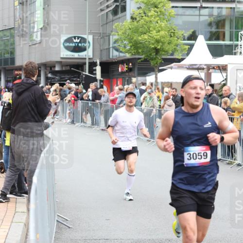 12.06.2026 - Holstenköstenlauf Andreas Tolksdorf http://msf.ph/oto/9744314 12.06.2026 17:50:31 Laufen 3059, 265, 40 meine-sportfotos.de