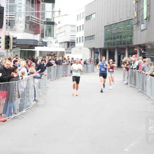 12.06.2026 - Holstenköstenlauf Andreas Tolksdorf http://msf.ph/oto/9744335 12.06.2026 17:51:02 Laufen 4714, 4733 meine-sportfotos.de