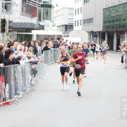 12.06.2026 - Holstenköstenlauf Andreas Tolksdorf http://msf.ph/oto/9744367 12.06.2026 17:51:42 Laufen 3297, 3819 meine-sportfotos.de