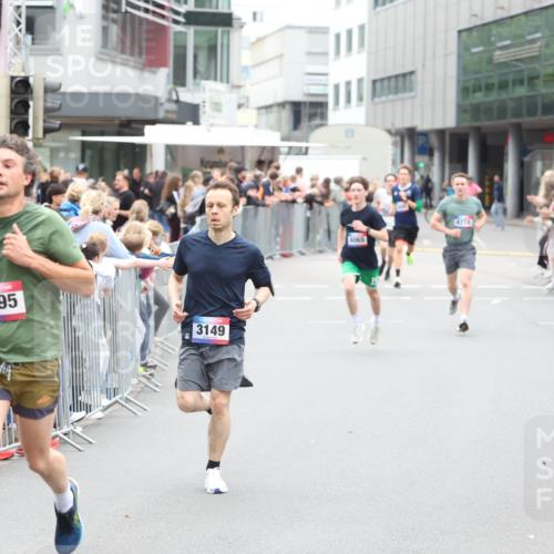 12.06.2026 - Holstenköstenlauf Andreas Tolksdorf http://msf.ph/oto/9744376 12.06.2026 17:51:46 Laufen 4595, 3149, 4065, 4774 meine-sportfotos.de