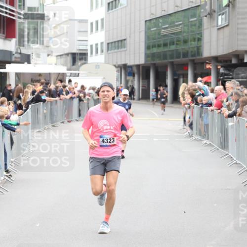 12.06.2026 - Holstenköstenlauf Andreas Tolksdorf http://msf.ph/oto/9744395 12.06.2026 17:52:05 Laufen 4323 meine-sportfotos.de