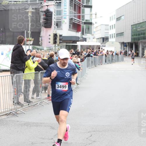 12.06.2026 - Holstenköstenlauf Andreas Tolksdorf http://msf.ph/oto/9744401 12.06.2026 17:52:10 Laufen 3499 meine-sportfotos.de