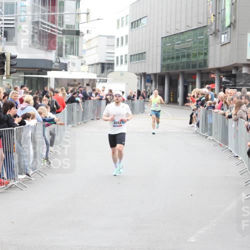 12.06.2026 - Holstenköstenlauf Andreas Tolksdorf http://msf.ph/oto/9744415 12.06.2026 17:52:36 Laufen 4552 meine-sportfotos.de