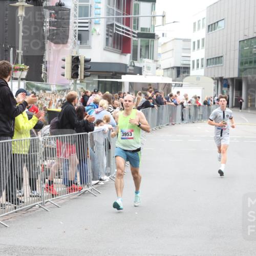 12.06.2026 - Holstenköstenlauf Andreas Tolksdorf http://msf.ph/oto/9744420 12.06.2026 17:52:41 Laufen 3953 meine-sportfotos.de