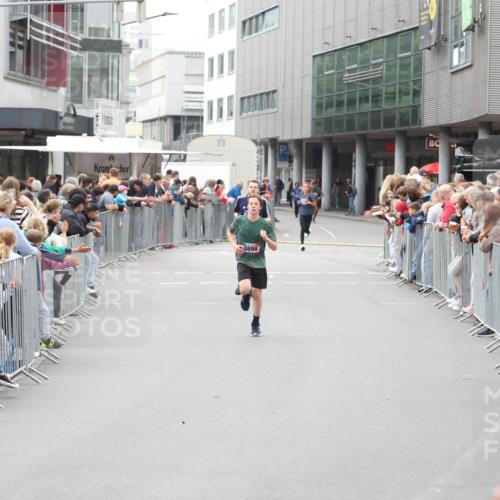 12.06.2026 - Holstenköstenlauf Andreas Tolksdorf http://msf.ph/oto/9744460 12.06.2026 17:53:48 Laufen 3898 meine-sportfotos.de
