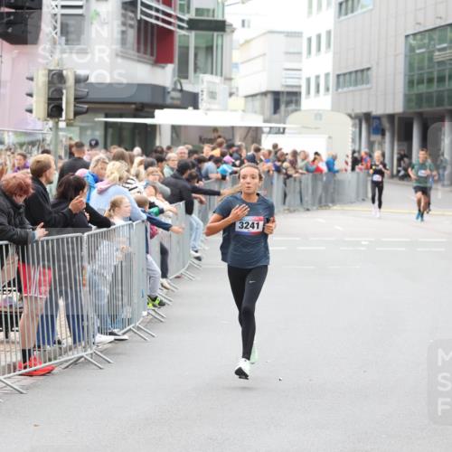 12.06.2026 - Holstenköstenlauf Andreas Tolksdorf http://msf.ph/oto/9744474 12.06.2026 17:53:58 Laufen 3241 meine-sportfotos.de