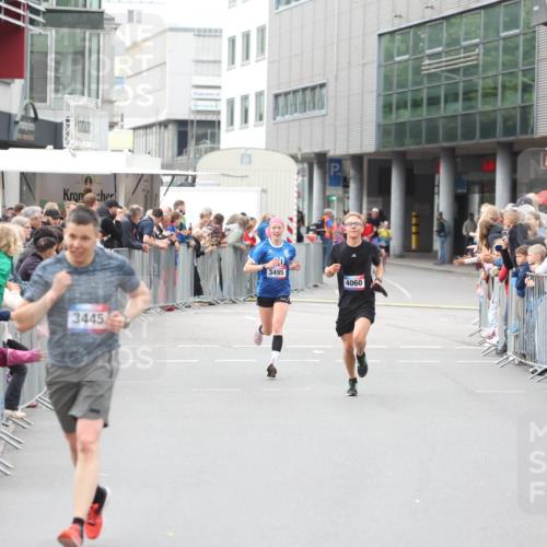 12.06.2026 - Holstenköstenlauf Andreas Tolksdorf http://msf.ph/oto/9744497 12.06.2026 17:54:26 Laufen 3445, 40, 3495, 4060, 1113 meine-sportfotos.de