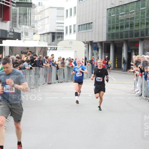 12.06.2026 - Holstenköstenlauf Andreas Tolksdorf http://msf.ph/oto/9744498 12.06.2026 17:54:26 Laufen 3445, 30, 3495, 4060 meine-sportfotos.de