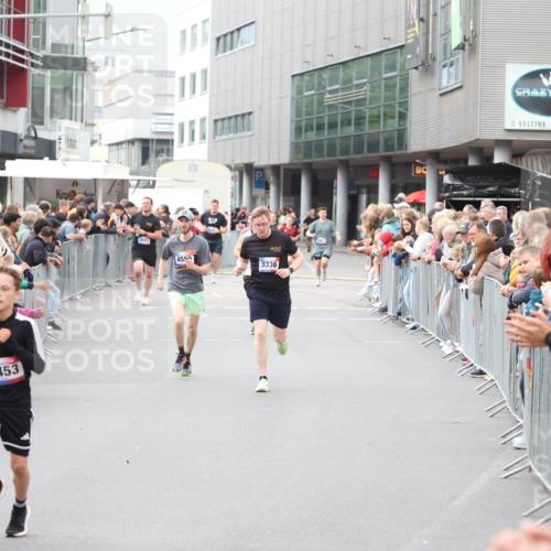 12.06.2026 - Holstenköstenlauf Andreas Tolksdorf http://msf.ph/oto/9744541 12.06.2026 17:55:09 Laufen 3453, 4563, 4550, 3336 meine-sportfotos.de