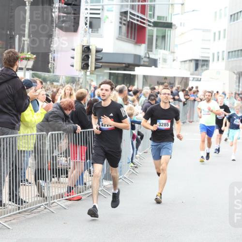 12.06.2026 - Holstenköstenlauf Andreas Tolksdorf http://msf.ph/oto/9744561 12.06.2026 17:55:26 Laufen 26, 3285, 3745 meine-sportfotos.de