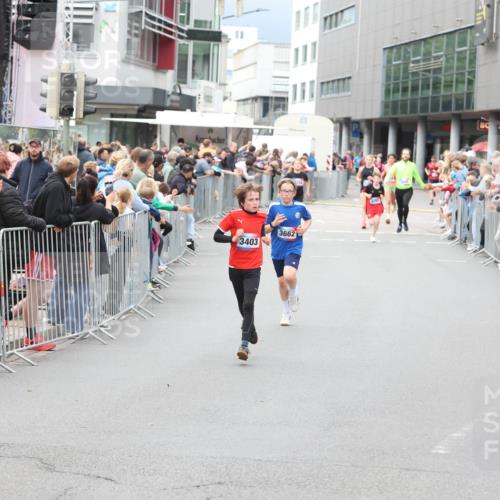 12.06.2026 - Holstenköstenlauf Andreas Tolksdorf http://msf.ph/oto/9744679 12.06.2026 17:56:45 Laufen 3403, 3662, 4780 meine-sportfotos.de